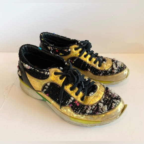 Chanel Gold Boucle Sneakers - Size 38.5 - Picture 1 of 9